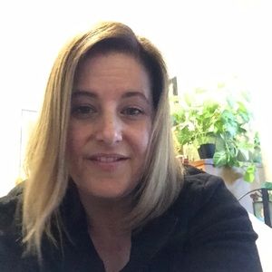 Meet your Posher, Andrea